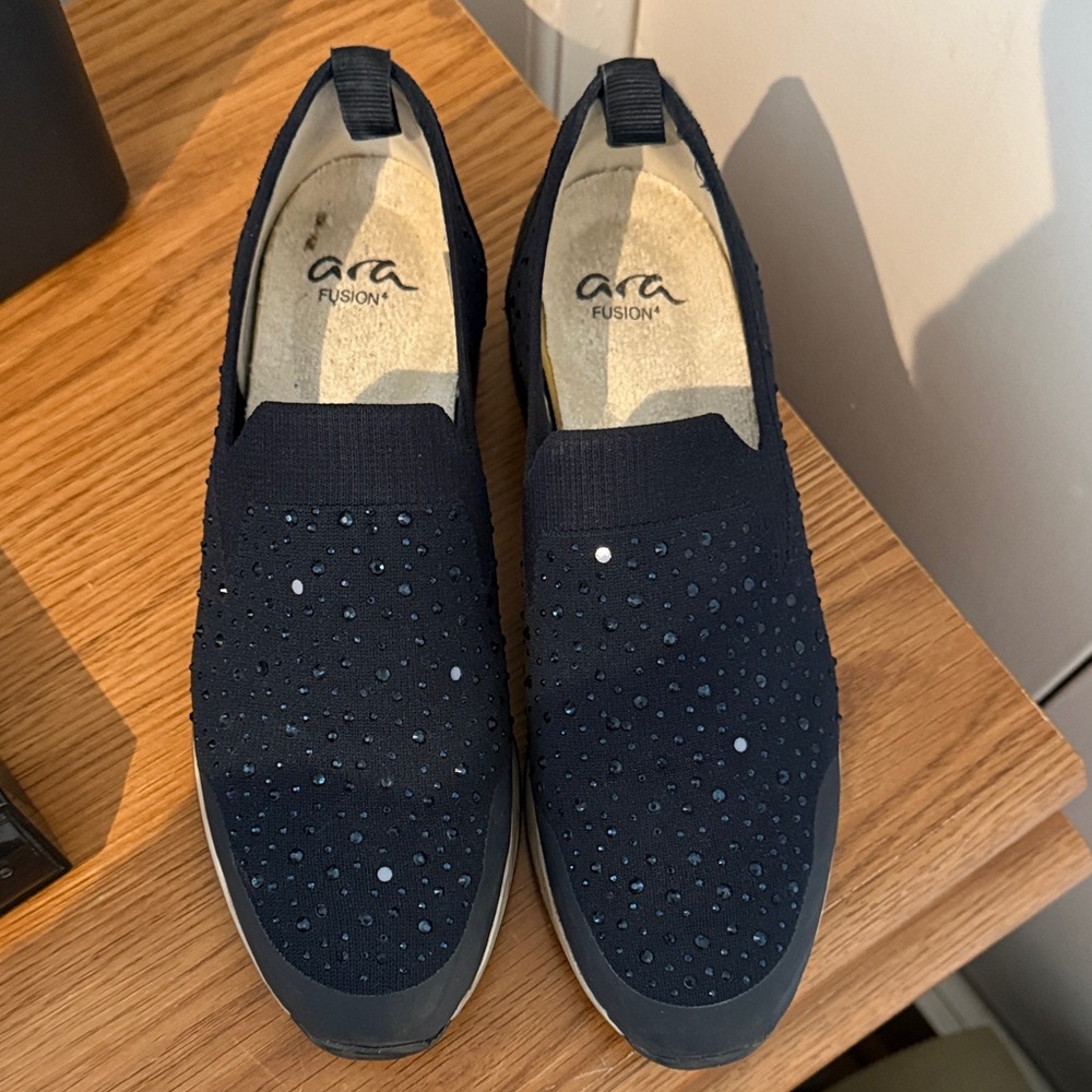 Ara Women's Navy Slip-On Flats